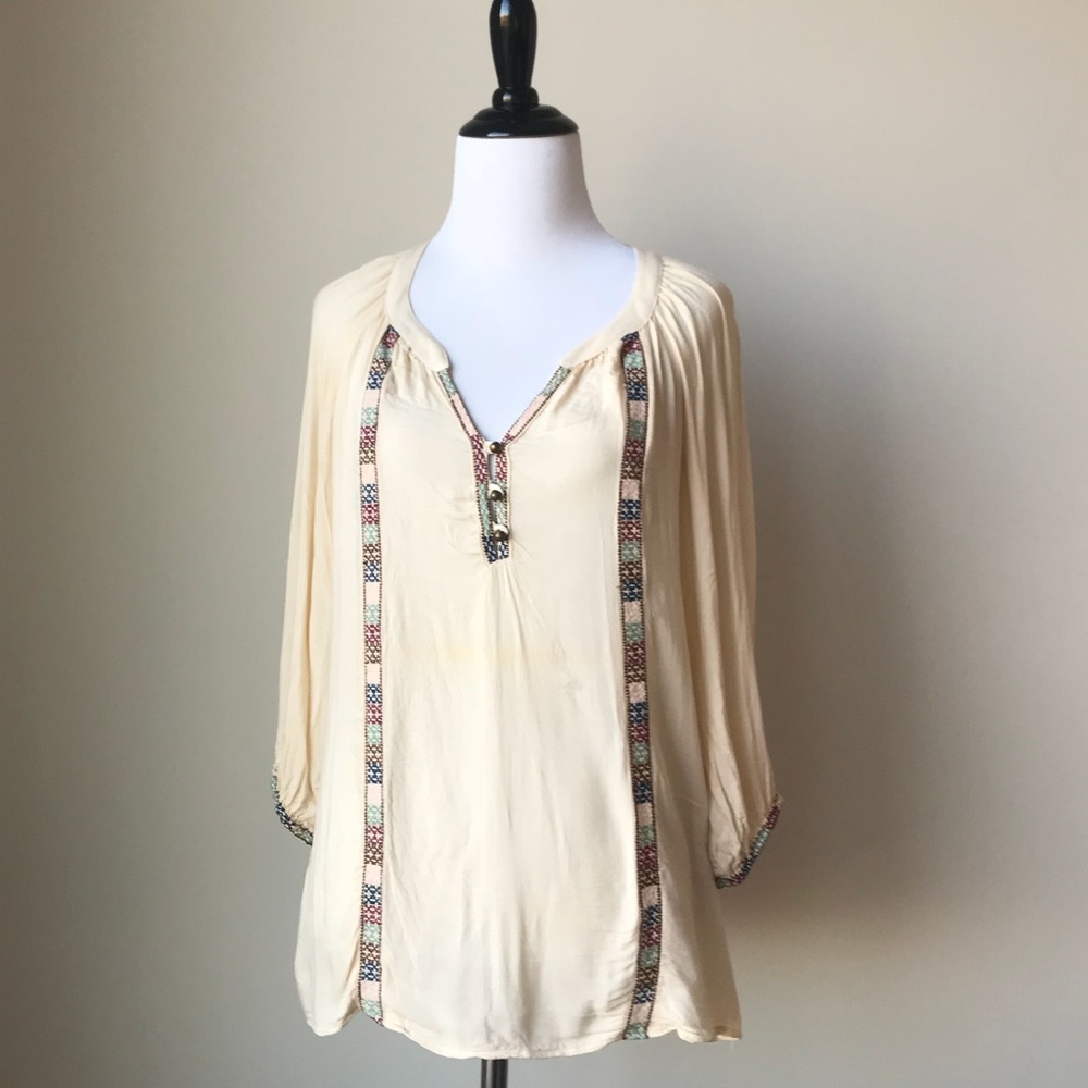 CLOSING SALE Ella Moss Peasant Top with Stitching